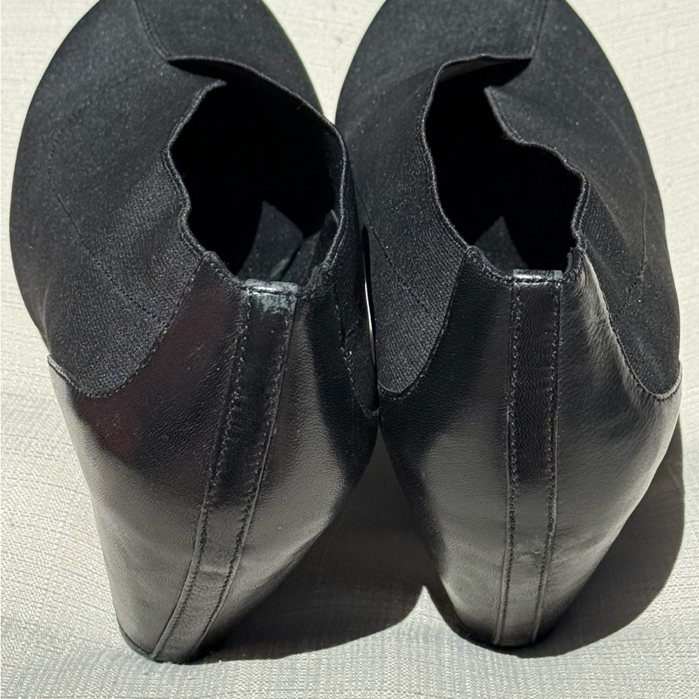 Eileen Fisher Matte Black Grosgrain Booties women’s size 8.5 - Picture 4 of 8